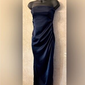 House of Harlow 1960 Navy Strapless Gown
